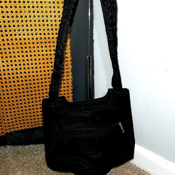 BLACK basic bag with silver accent - Picture 1 of 5